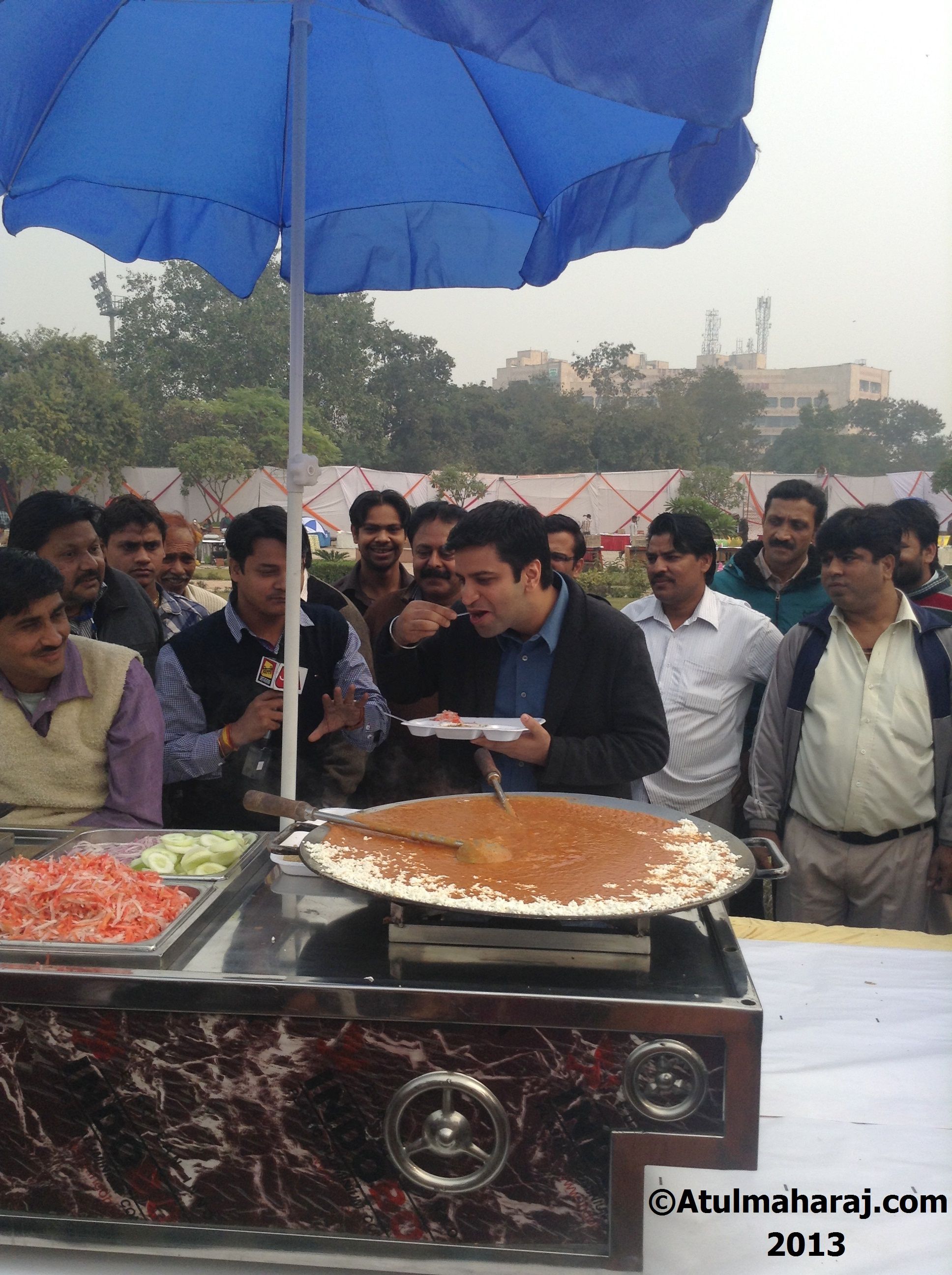 MasterChef Kunal Kapoor trying the Pav Bhaaji.