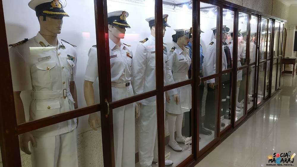Indian Navy Uniforms and badges.