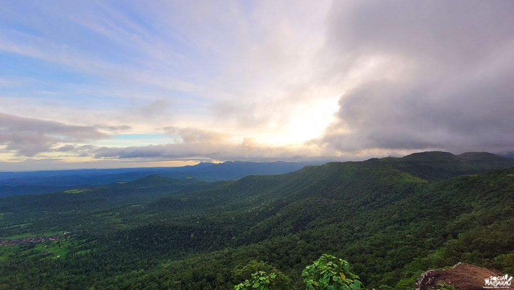 Mesmerizing Sunrise Point in Saputara